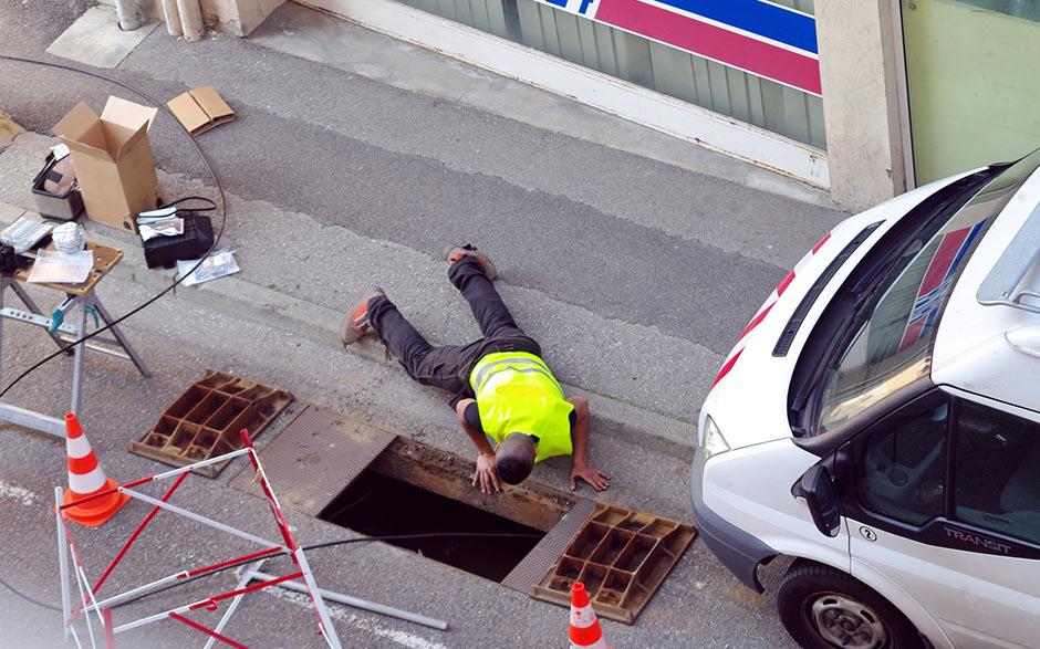 débouchage tuyau Paris 12